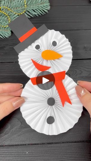 How To Make Cool Paper Snowflakes, Coffee Filter Christmas Crafts, Snowmen Crafts For Kids, Paper Snowmen, Origami Snowman, Paper Crafts Tutorial, Paper Tree Craft, Christmas Projects For Kids, Craft For Christmas