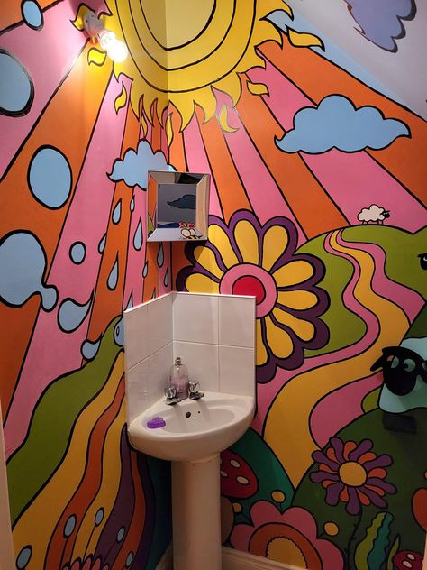 Trippy Bathroom, Groovy Bathroom, Murals Wall Art, 60s Mod, Funky Furniture, Dream House Interior, Mural Wall Art, Interior Inspiration, Bathroom Ideas