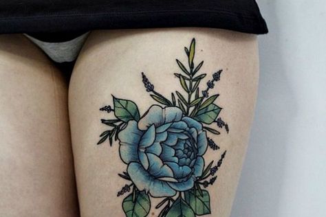 Wildflowers Tattoo, Blue Ink Tattoos, Blue Rose Tattoos, Tattoo Zeichnungen, Blue Tattoo, Leg Tattoos Women, Tattoo Blog, Flower Tattoo Designs, Trendy Tattoos