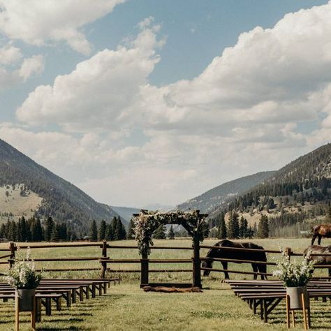 Best Wedding Venues in the Rocky Mountains Big Sky Montana Wedding, Moving To Washington State, Big Sky Wedding, Montana Wedding Venues, Luxury Log Cabins, Big Sky Montana, Guest Ranch, Mountain Bride, Montana Wedding