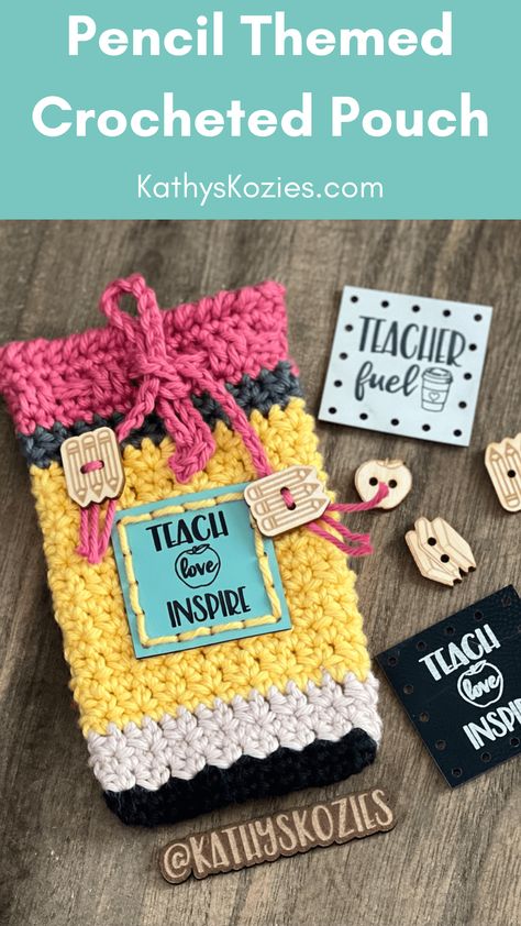 How to Crochet a Pencil Themed Pouch Crochet Backpack For Kids, Crochet Pencil Pouch, Crochet Teacher Gifts, Crochet School, Crochet Pencil, Crochet Cup Cozy, Kids Video, Crochet Backpack, Crochet Pouch