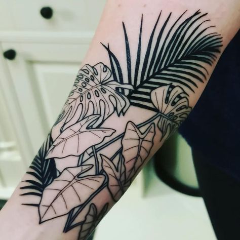 Jungle Floral Tattoo, Plant Forearm Tattoos For Women, Elephant Ears Plants Tattoo, Leaf Half Sleeve Tattoo, Plant Tattoos On Leg, Tropical Leaf Tattoo Sleeve, Plant Leg Tattoos Women, Alocasia Leaf Tattoo, Plant Leg Sleeve Tattoo