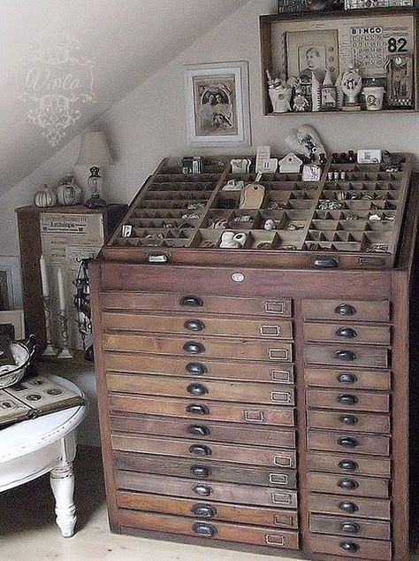 I would love to have a printers cabinet! Printers Drawer, Decor Studio, Printers Tray, Wooden Cabinet, Design Toscano, Vintage Life, Office Inspiration, Craft Storage, The Room