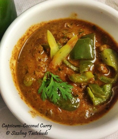 Curries Recipes, Tamil Cuisine, Indian Veggies, Capsicum Recipes, Veggie Curry, Eggless Baking, Vegetarian Snacks Recipes, Spicy Dishes, Vegetarian Snacks