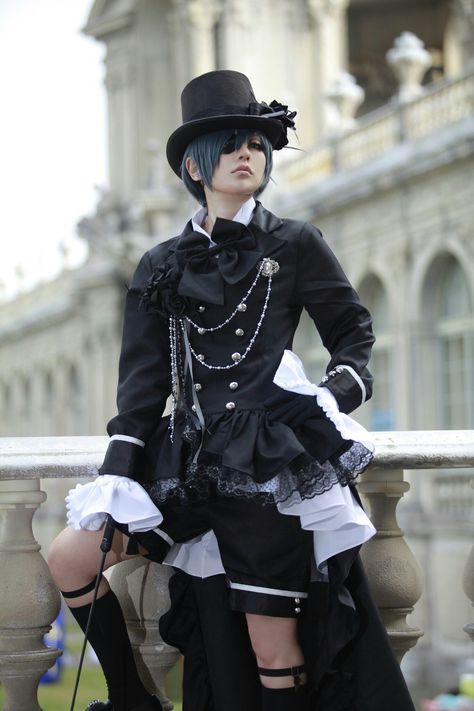 Ceil Phantomhive Cosplay, Black Buttler Cosplay, Ciel Phantomhive Outfit, Fallen Angel Outfit, Judge Outfit, Butler Outfit, Jing Y Jang, Ciel Cosplay, Me Caso