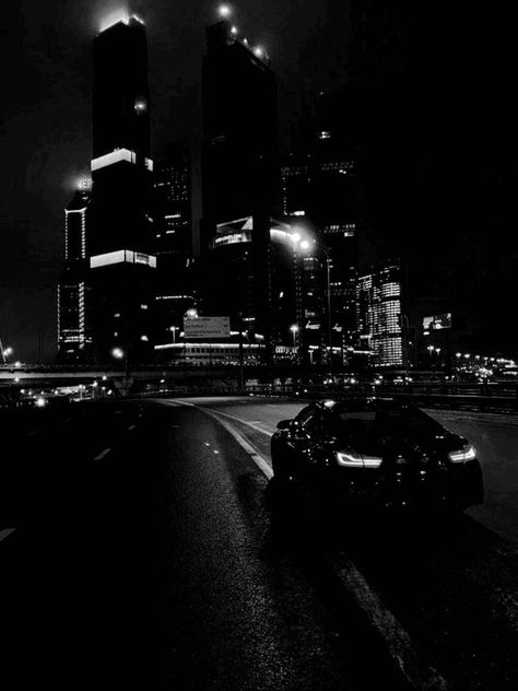 Black And White Car Aesthetic, Cars Dark Aesthetic, Gang Background, Dark Car Wallpaper, Mafia Cars, Aesthetic Car Accessories, Tokyo Drift Cars, Hd Photography, Tokyo Drift