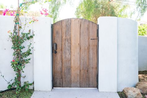 We found 10 cool wood gates from around the world that will inspire your own landscaping and architecture plans. Wooden Gate Door, Cedar Gate, Wood Fence Gates, Arch Gate, Wooden Garden Gate, Backyard Gates, Yard Gate, Garden Gate Design, Fence Gate Design