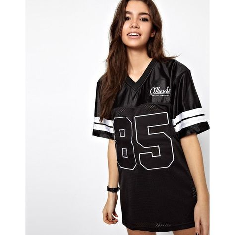 Varsity Style Jersey T-shirt With Short Sleeves, Varsity Jersey Tops For College, Varsity Jersey Top With Short Sleeves, Black Varsity Jersey With Moisture-wicking, White Varsity Jersey T-shirt, Models 90s, Ladies Tops, Disney Inspired Outfits, Games For Girls