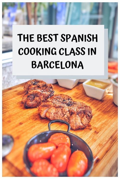 The best cooking class in Barcelona, Spain. Learn all the secret cooking techniques that will make your Spanish dishes stand out. The best way to get to know a place, is from food on the plate. What To Eat In Barcelona Spain, Dishes From Spain, Brunch Barcelona, Best Tapas In Barcelona, Tapas In Barcelona, Barcelona Eating Guide, Barcelona Food, Moroccan Mint Tea, Family Style Meals