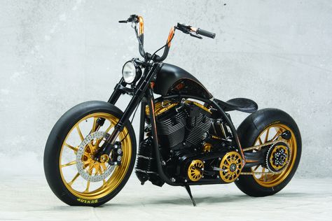 Roland Sands Design, Roland Sands, Motos Harley, Bike Details, Motorcycle Black, Cafe Racer Build, New Harley Davidson, Bobber Motorcycle, Bobber Chopper