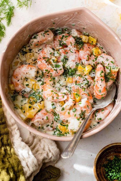 This cold shrimp salad recipe is the perfect protein-packed lunch option. Creamy, full of flavor and texture, and so easy to make! Shrimp Arugula Salad, Shrimp Artichoke Salad, Cold Shrimp Salad Recipes, High Protein Shrimp Salad, Low Calorie Shrimp Salad, Cobb Salad Shrimp, Buffalo Shrimp Salad, Holiday Meal Planning, Shrimp Salad Recipes