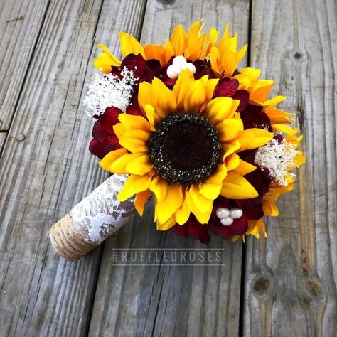 Sunflower Bridesmaid Bouquet, Burgundy Sunflower, Bouquet Sunflower, Sunflowers And Roses, Burgundy Bouquet, Sunflower Wedding Bouquet, Sunflower Themed Wedding, Sunflower Bouquet, Rustic Bouquet