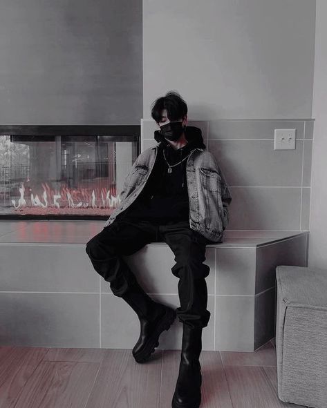 Under Their Noses - Chpater 2 - Wattpad Dark Grunge Aesthetic Outfits, Emo Outfits For Guys, Gothic Outfits Men, Eboy Aesthetic Outfits Men, Edgy Outfits Men, Nyc Aesthetic Outfit, Edgy Outfits Grunge, Eboy Aesthetic Outfits, Male Outfits Aesthetic