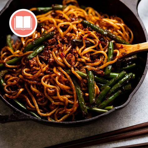 Spicy Sichuan Pork Noodles Spicy Sichuan Noodles, Spicy Pork Noodles Recipe, Chinese Pork Noodles, Spicy Pork Recipes, Pork Noodles Recipe, Spicy Pork Noodles, Che Recipe, Sichuan Pork, Sichuan Noodles