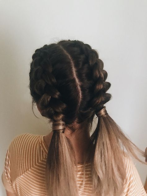 Medium Hair Pigtails, Braids Medium Length Hair, Braids Medium Length, Hair Pigtails, Braids Medium, Braids For Medium Length Hair, Spring Formal, Makeup Hacks Beauty Secrets, Hairstyles For Medium Hair