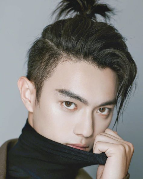 Boys Ponytail, Hear Style, Man Bun Hairstyles, Undercut Long Hair, Tomboy Hairstyles, Men Haircut Curly Hair, Cool Mens Haircuts, Xu Kai, Boy Idols