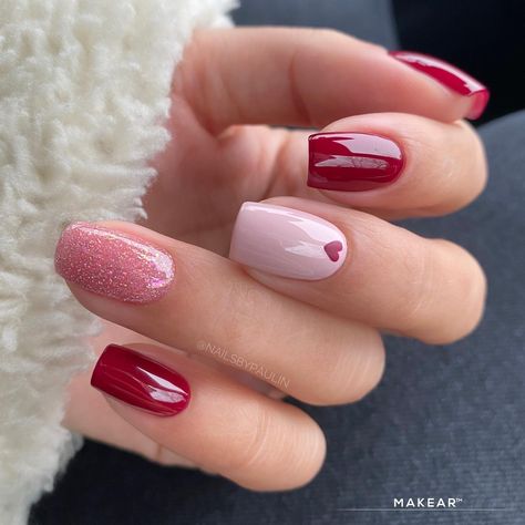 Kutek Disney, Valentine Nail Art, February Nails, Colorful Nails, Nail Designs Valentines, Her Nails, Trendy Nail Art, Dipped Nails, Heart Nails