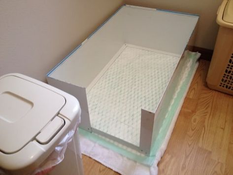 Indoor Dog Potty Diy, Dog Potty Diy, Dog Potty Area, Indoor Dog Potty, Puppy Room, Dog Pee Pads, Dog Bathroom, Dog Toilet, Potty Pads