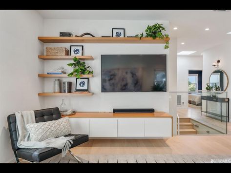 Tv Unit Furniture Design, Diy Furniture For Small Spaces, Furniture Small Spaces, Living Room Shelves, Home Design Living Room, Diy Home Furniture, Living Room Tv Wall, Apartment Furniture, Decor Home Living Room