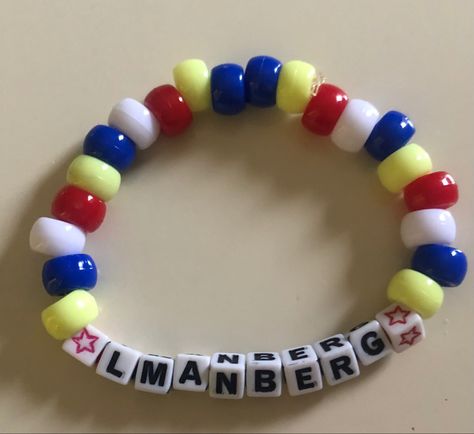 Idc that its spelled wrong😌 Dreamsmp Bracelet, Dsmp Kandi Bracelets, Mcyt Bracelets, Dsmp Jewelry, Dsmp Kandi, Dsmp Bracelets, Melanie Martinez Kandi, Pulseras Kandi, Kandi Inspo