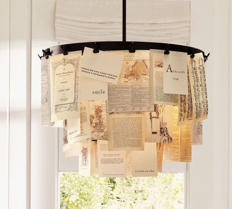 paper Holiday Card Display, Pantry Lighting, Paper Chandelier, Diy Luminaire, Christmas Card Display, Redecorating Ideas, Luminaire Original, Diy Lampe, Diy Chandelier