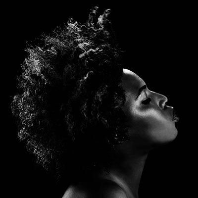 Macy Gray's voice just does something for us. Here, the singer and activist… Natural Hair Rules, Ethnic Hair, Macy Gray, Nappy Hair, Afro Style, Ethnic Hairstyles, Hair Creations, Afro Punk, Hair Journey