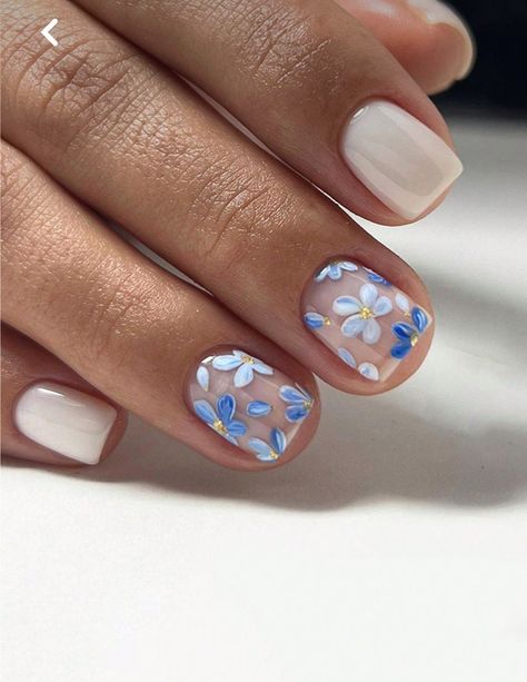 Nail Ideas Blue Design, Baby Blue Floral Nails, Blue Hydrangea Nails, Forget Me Not Nail Art, Ukrainian Nail Designs, Light Blue Floral Nails, White And Baby Blue Nails, Nails For Baby Shower Boy, Pale Blue Nails With Design