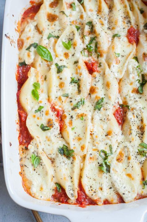 Cottage Cheese Stuffed Shells Cottage Cheese Manicotti, Manicotti Recipe With Cottage Cheese, Manicotti With Cottage Cheese, Cottage Cheese Stuffed Shells, Stuffed Shells Cottage Cheese, Stuffed Shells With Cottage Cheese, Cottage Cheese Dinner Recipes, Stuffed Shells Recipes, Cheese Recipes Easy