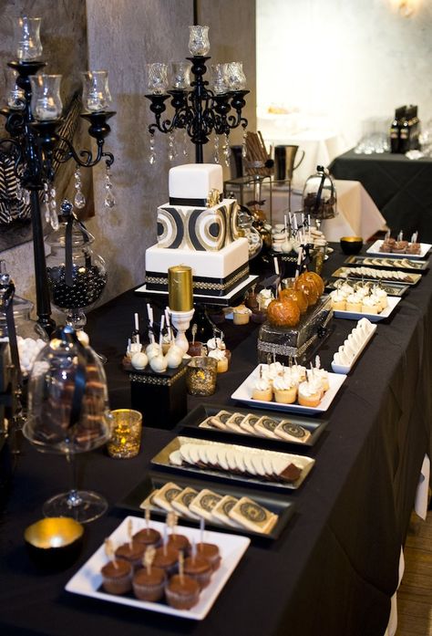 Gatsby Theme, Cake Table Decorations, Great Gatsby Party, Wedding Event Design, Dessert Buffet, 60th Birthday Party, Candy Table, Gold Party, Black Table