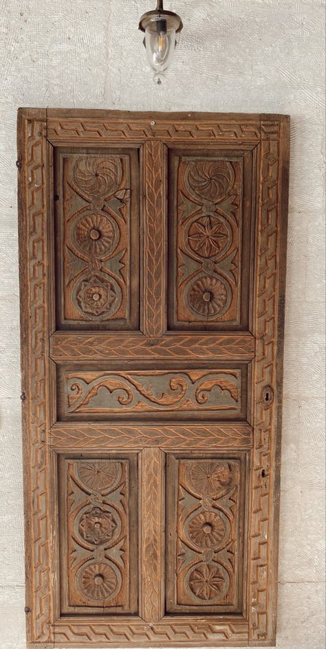 Cottagecore Door, Carved Wooden Door, Aesthetic History, Door Architecture, Carved Door, Architecture Aesthetic, Window Architecture, Palace Interior, Homemade Home Decor