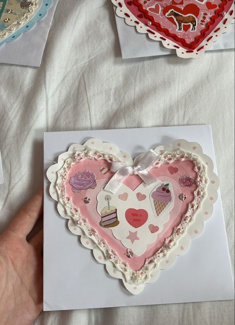 Kpop Valentines Gifts, Valentines Wlw Gifts, Pink Birthday Card Aesthetic, Coquette Valentines Day Card, Galentines Valentines Card, Valentine’s Day Card Handmade, Valentine’s Day Envelope, Heart Shaped Valentines Cards, Valentines Day Cards Handmade Aesthetic