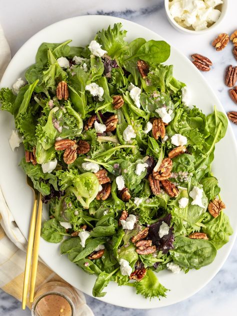 Mixed Green Salad with Goat Cheese, Glazed Pecans & Maple Dijon Vinaigrette Green Salad For Thanksgiving, Salad Entree, Mesclun Salad, Veggie Salads, Mixed Green Salad, Salad With Goat Cheese, Recipes Mediterranean, Once Upon A Chef, Glazed Pecans