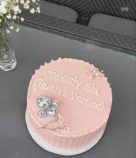 Taylor Swift Inspired Cake Mirrorball Mirrorball Cake Taylor Swift, Mirrorball Birthday Cake, Taylor Swift Inspired Cake, Taylor Cake, Taylor Swift Party Ideas, Bolo Taylor Swift, Mirrorball Taylor Swift, Eras Party, 19th Birthday Cakes