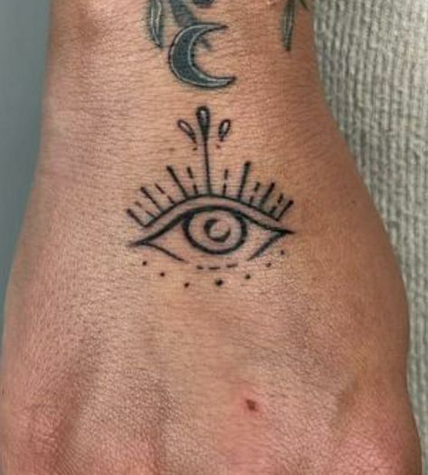 Eye On Wrist Tattoo, Eye Chest Tattoo Female, Eye Tattoo Simple, Intuition Eye Tattoo, Third Eye Tattoo, Third Eye Tattoos, Evil Eye Tattoo, Modern Tattoos, Eye Tattoo