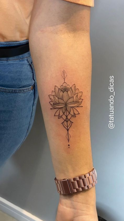 Inside Forearm Tattoo, Inside Forearm Tattoo Women, Brown Tattoo Ink, Inside Of Arm Tattoo, Simple Forearm Tattoos, Inner Forearm Tattoo, Forearm Tattoo Women, Tattoo Women, Tattoo Feminina