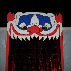 Circus Entrance | Halloween Forum Clowns Halloween Decorations, Halloween Decorations Party Scary, Creepy Halloween Party, Scary Halloween Decorations Outdoor, Creepy Carnival, Halloween Circus, Halloween Decoration Ideas, Circus Decorations, Halloween Forum