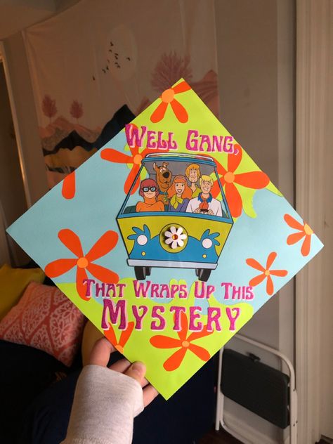 Graduation Cap Scooby Doo, Graduation Cap Designs Scooby Doo, Toy Story Grad Cap, Scooby Doo Grad Cap, Collage Grad Caps, Scooby Doo Graduation Cap, South Park Graduation Cap, Hippie Graduation Cap, Matching Grad Caps