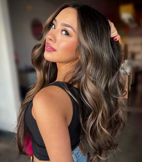 Golden Highlights Brown Hair, Ash Blonde Hair Balayage, Dark Brown Hair Balayage, Grey Hair Coverage, Dark Blonde Hair Color, Brown Hair Looks, Brown Hair Inspo, Brunette Hair With Highlights, Balayage Hair Dark