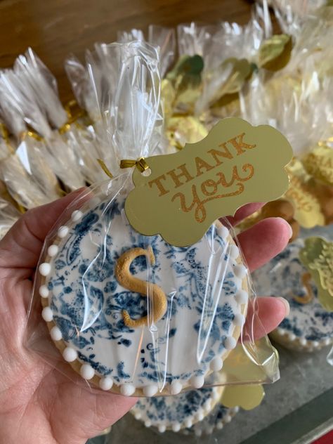 Chinoiserie Birthday Party, Blue Floral Graduation Party, Blue Willow Bridal Shower Ideas, Blue And White Wedding Cookies, Engagement Party Blue And White, Wedding Shower Blue And White, Blue White Bridal Shower Decor, Something Blue Baby Shower Ideas, Something Blue Cookies