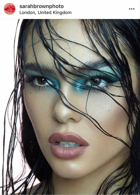 Water Inspired Fashion, Water Makeup Look, Teal Makeup Looks, Wet Look Makeup, Underwater Makeup, Wet Makeup Look, Nikki Makeup, Teal Makeup, Siren Costume