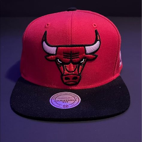 Chicago Bulls Hat Chicago Bulls Hat, Black Chicago, Chicago Bulls, Red And Black, Nba, Chicago, Hats, Red, Fashion Trends