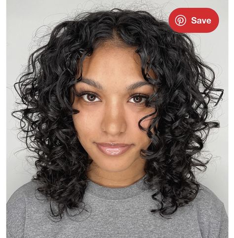 Curly Hair On Oval Face, Middle Parted Curly Hair, Fine Low Density Curly Haircut, Haircuts For Low Density Curly Hair, Kitty Cut Curly Hair, Curly Hair Parted In The Middle, Curly Hairstyles For Thinner Hair, Curly Thinning Hair Styles, Fine Hair Short Cuts