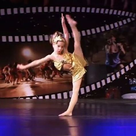 Hollywood : Mackenzie Ziegler Dance Moms Mackenzie Ziegler, Mckenzie Ziegler Dance Moms, Mackenzie Ziegler Rares, Mackenzie Ziegler Solos, Dance Moms Pfp, Dance Moms Solos, Mackenzie Ziegler Dance Moms, Mackenzie Ziegler Dance, Mckenzie Ziegler