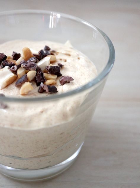 Aquafaba Recipes, Peanut Butter Whipped Cream, Powdered Peanut Butter, Peanut Butter Mousse, Healthy Sweet Treats, Vegan Peanut Butter, Low Cal Recipes, Peanut Butter Powder, Vegan Dessert