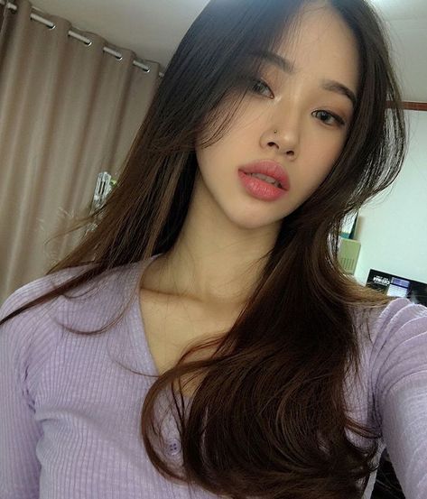 @parismari Korean Mexican, Asian Skin, Filipino Girl, Hair Mistakes, Korean Face, Fotos Goals, Korean Ulzzang, Hard To Get, Beauty Collection