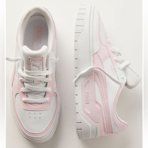 Size: 7.5 Color: Puma White - Whisp Of Pink New In Box Cute Pumas Shoes, Pink Puma Sneakers, Women’s Puma Sneakers, White Puma Shoes, Pink Puma Sneakers For Light Sports, Dream Sneakers, Broken Iphone, Puma Cali, Pink Pumas