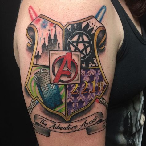 Andrew Hanson on Instagram: “Did this recently. It’s pretty much everything she liked in one tattoo. Thanks for checking out my art! Please comment and like!…” Fandom Tattoo Sleeve, Nerd Tattoos For Women, Sherlock Tattoo, Dr Who Tattoo, Doctor Who Tattoo, Nerd Tattoos, Fandom Tattoos, Collage Tattoo, Avengers Tattoo