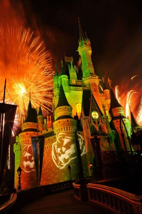 A thorough overview of the Halloween party from TouringPlans Halloween Party Tickets, Disney World Halloween, Not So Scary Halloween Party, Not So Scary Halloween, Halloween Disney, Scary Halloween Party, Daisy Duck, Disney Holiday, Disney Castle