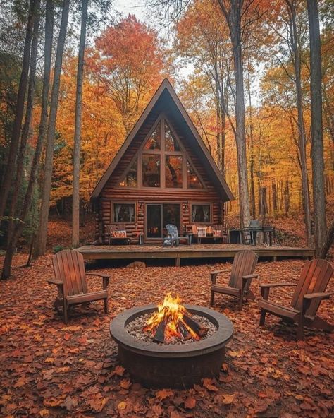 Cabin New Hampshire Cabin, Small Family Cabin, Cabin In Colorado, Cabin Trip Aesthetic, New England Cabin, Cabin Montana, Utah Cabin, Alaskan Cabin, Small Cabin In The Woods