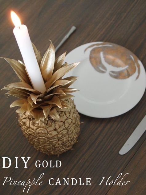 Gold Pineapple Centerpiece, Gold Pineapple Decor, Ideas For Party Decorations, Pineapple Centerpiece, Pineapple Candle Holder, Pineapple Candle, Christmas Party Decorations Diy, Trendy Party Decor, Pineapple Theme